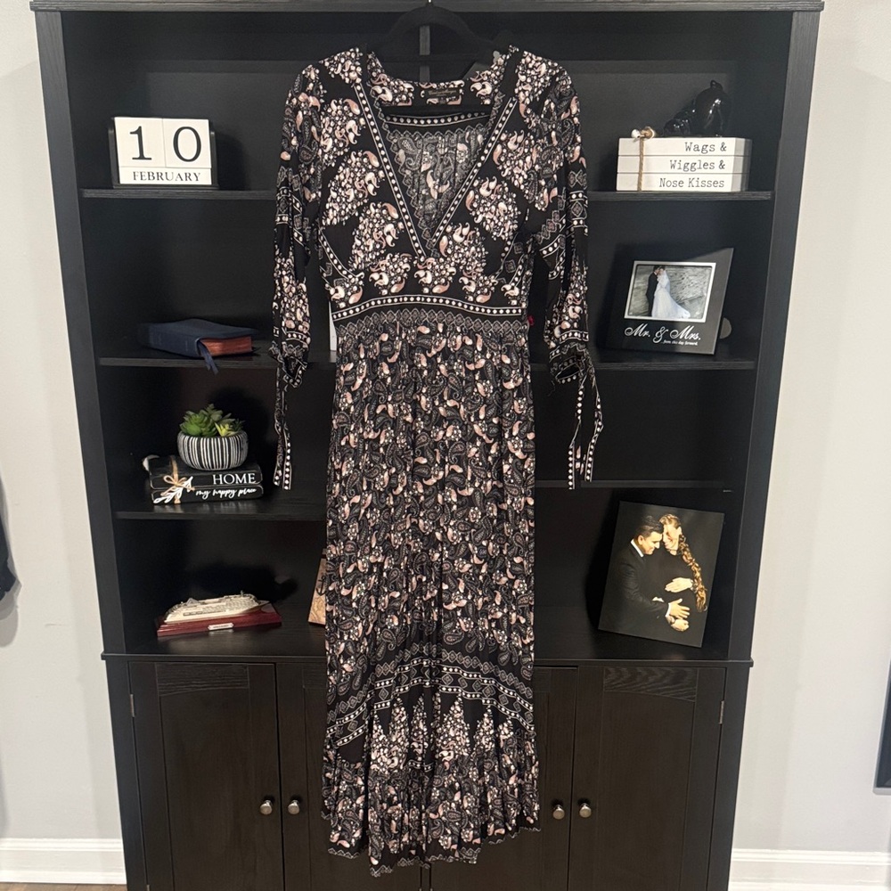Chic Long Sleeve Floral Dress